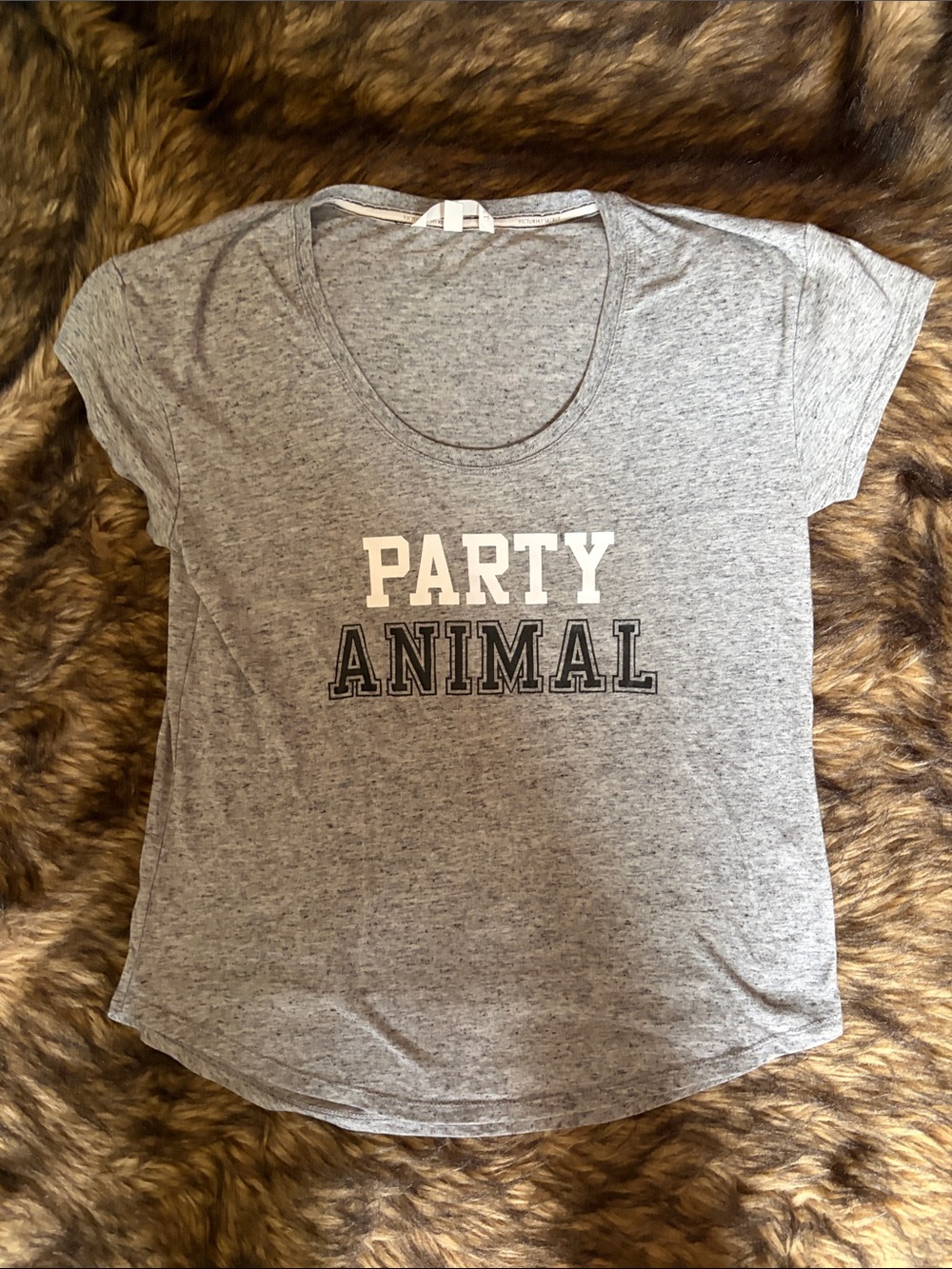 Victoria's Secret "Party Animal" Gray Specked Scoop Neck Tee Size Size Small